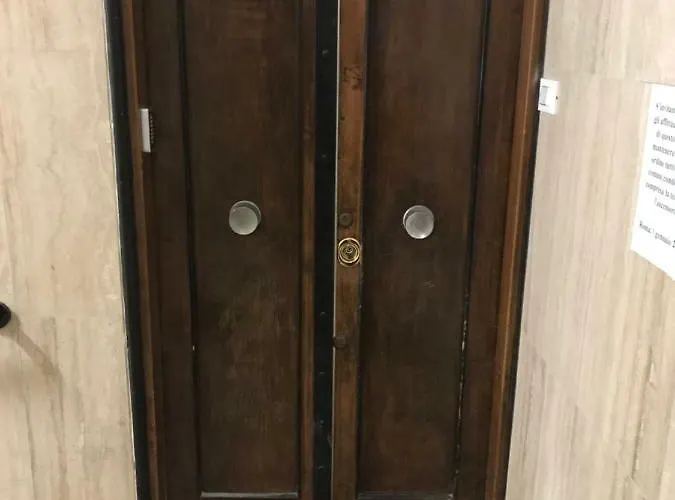 In Via Licia Апартаменты Рим